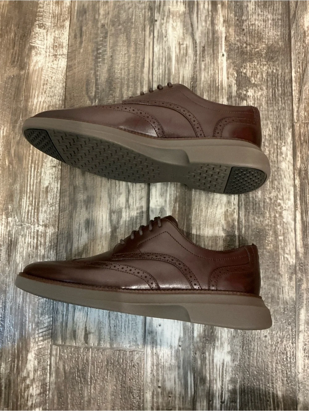 Cole Haan Men's Dark Brown Wingtip Oxfords Size 8.5